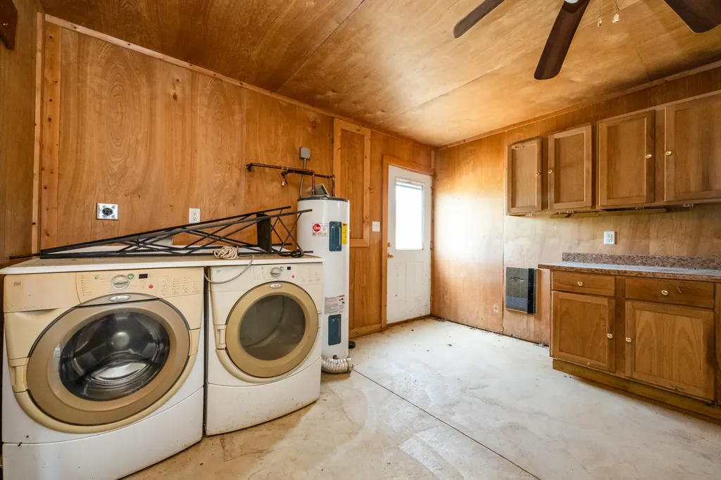 4980 Spring Creek Road Three Oaks Township MI 49128