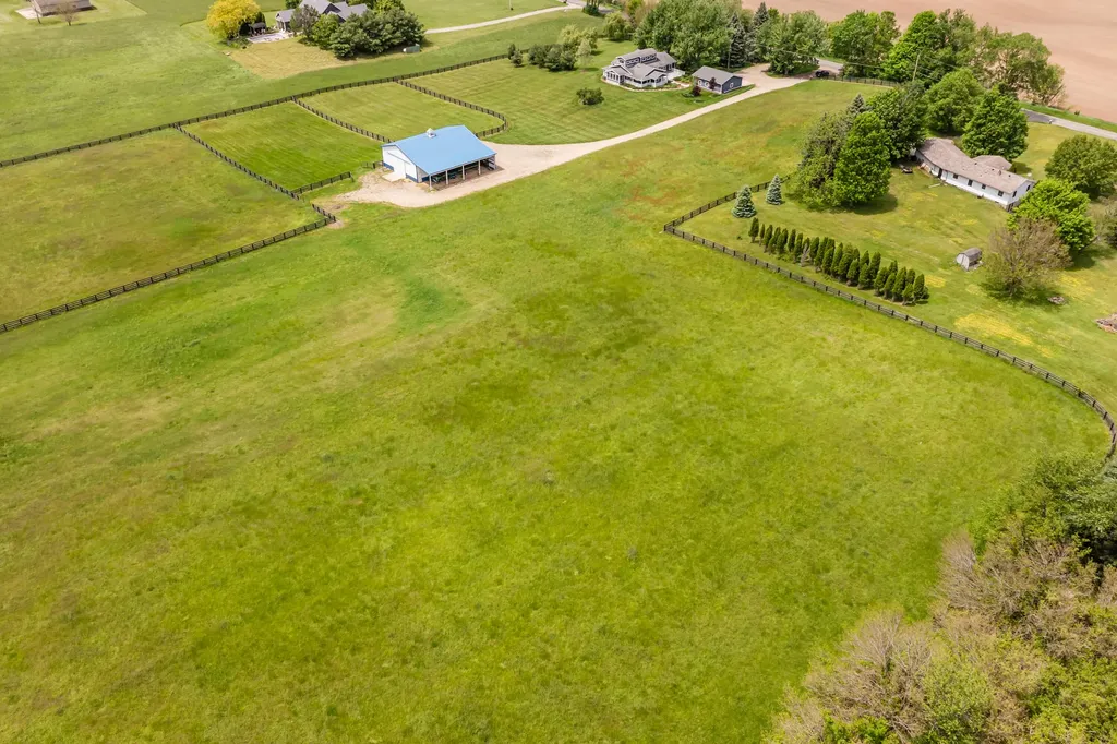 4980 Spring Creek Road Three Oaks Township MI 49128
