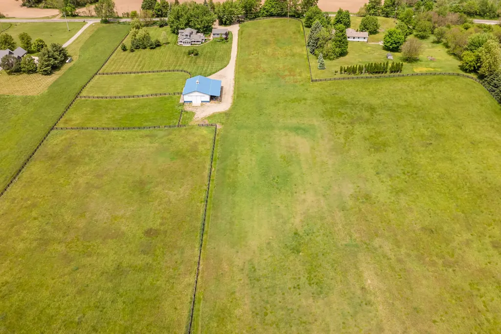 4980 Spring Creek Road Three Oaks Township MI 49128
