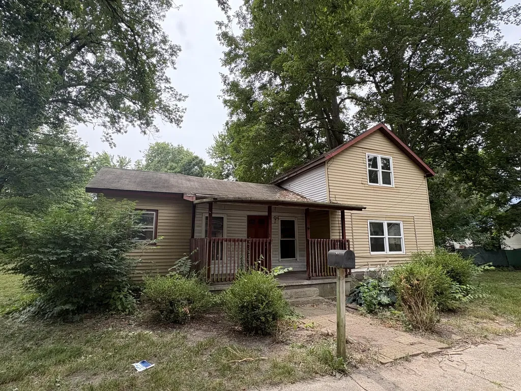 212 W South Street Hartford City MI 49057