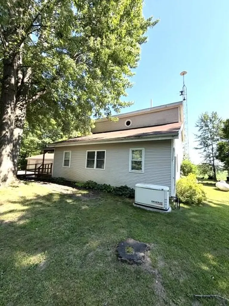 4084 Hartman Road Sodus Township MI 49126