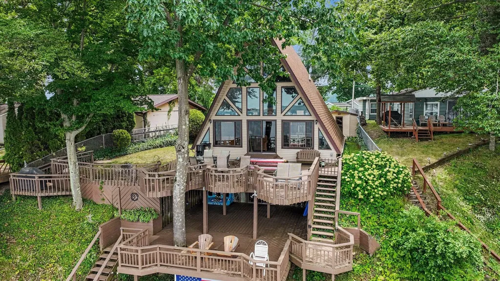 25862 Shore Drive Porter Township MI 49065