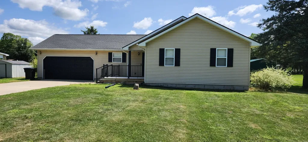 1715 Holiday Drive Howard Township MI 49120