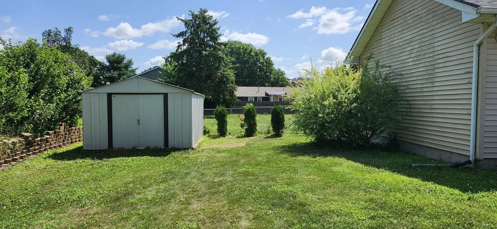 1715 Holiday Drive Howard Township MI 49120