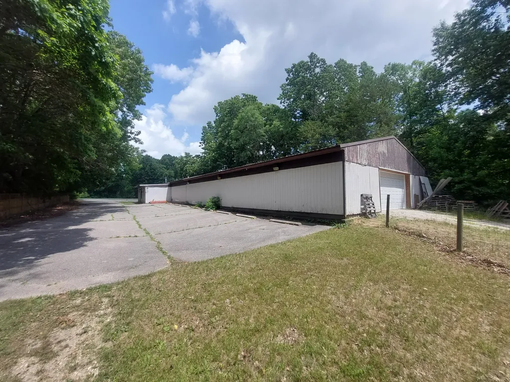 1724 E Bertrand Road Niles Township MI 49120