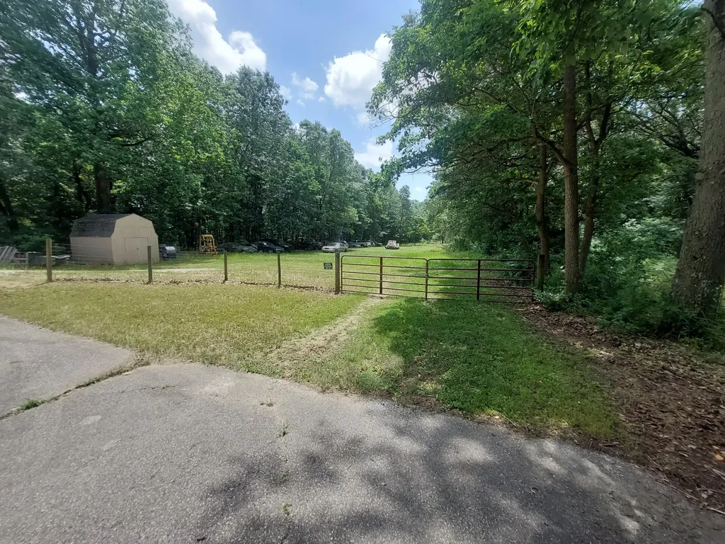 1724 E Bertrand Road Niles Township MI 49120