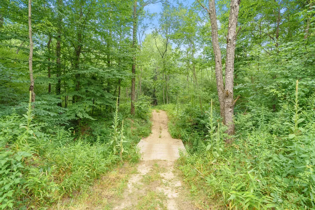 75583 24th Avenue Covert Township MI 49090