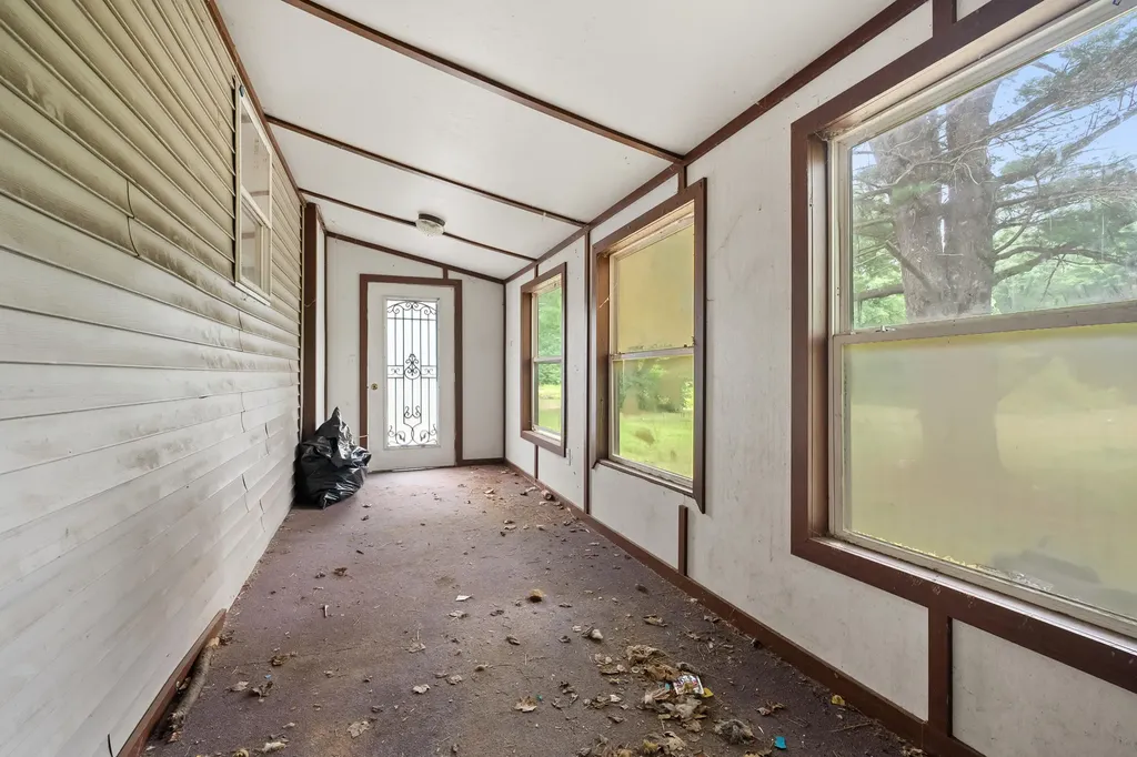 75583 24th Avenue Covert Township MI 49090