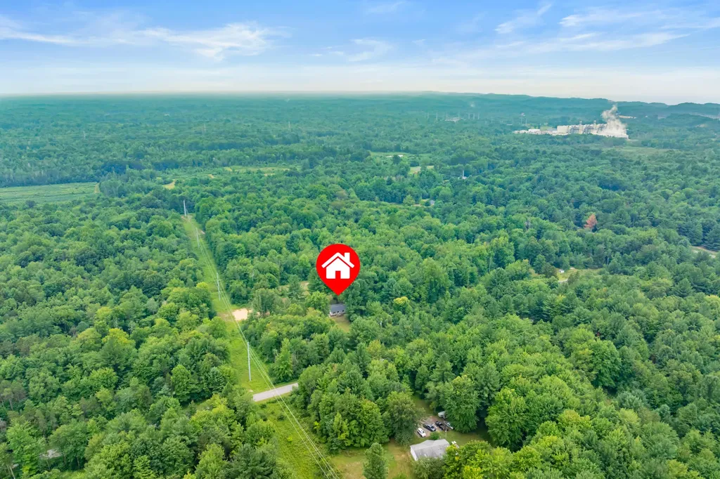 75583 24th Avenue Covert Township MI 49090