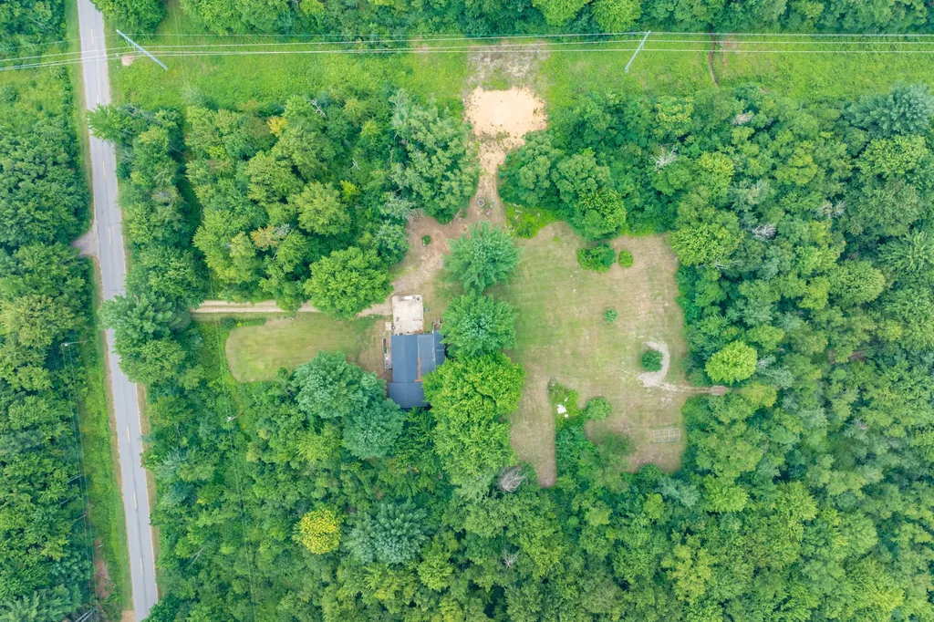 75583 24th Avenue Covert Township MI 49090