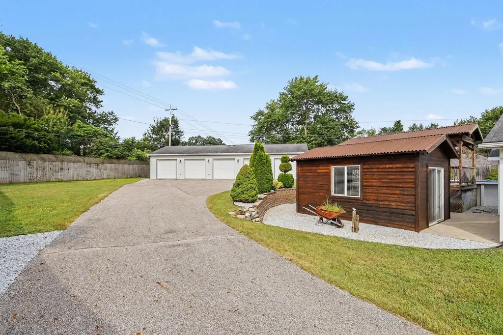2428 Allerton Drive Niles Township MI 49120