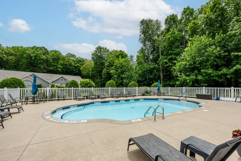2822 Villa Lane Sodus Township MI 49022