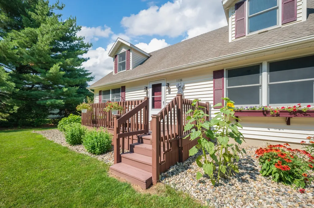 1136 Carberry Road Howard Township MI 49120
