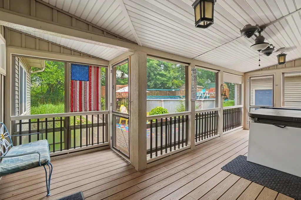 5359 Riverside Drive Hagar Township MI 49038