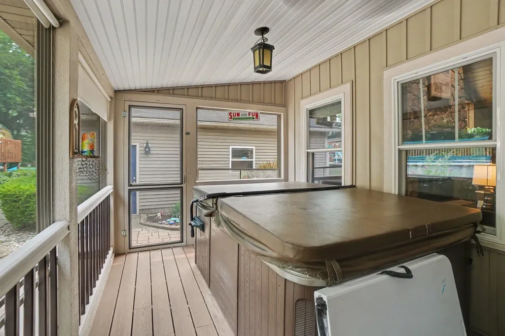 5359 Riverside Drive Hagar Township MI 49038