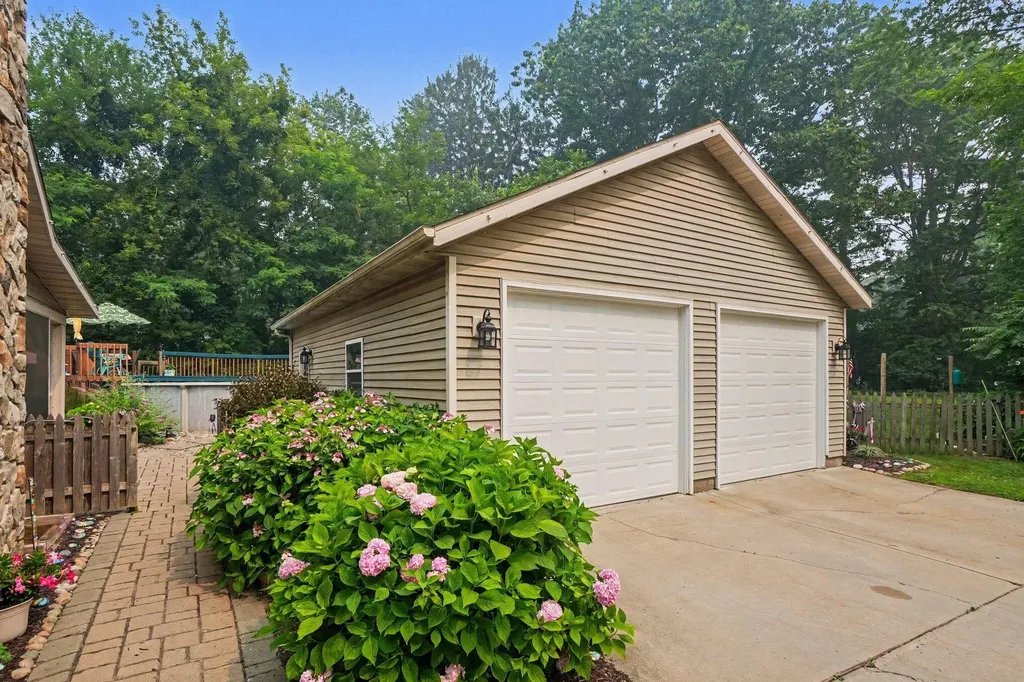 5359 Riverside Drive Hagar Township MI 49038
