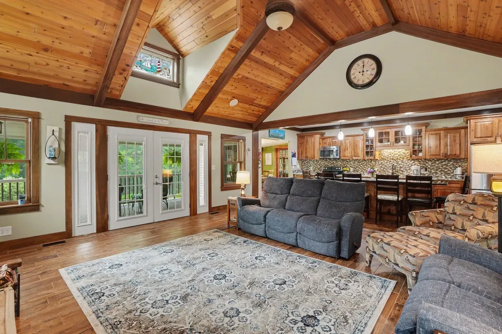 5359 Riverside Drive Hagar Township MI 49038