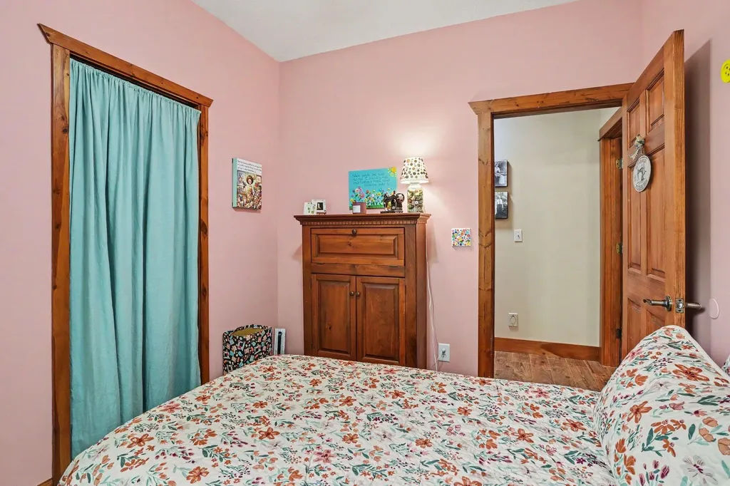 5359 Riverside Drive Hagar Township MI 49038