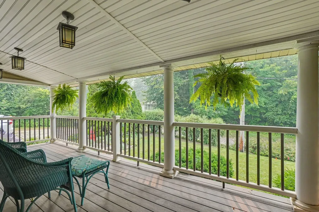 5359 Riverside Drive Hagar Township MI 49038