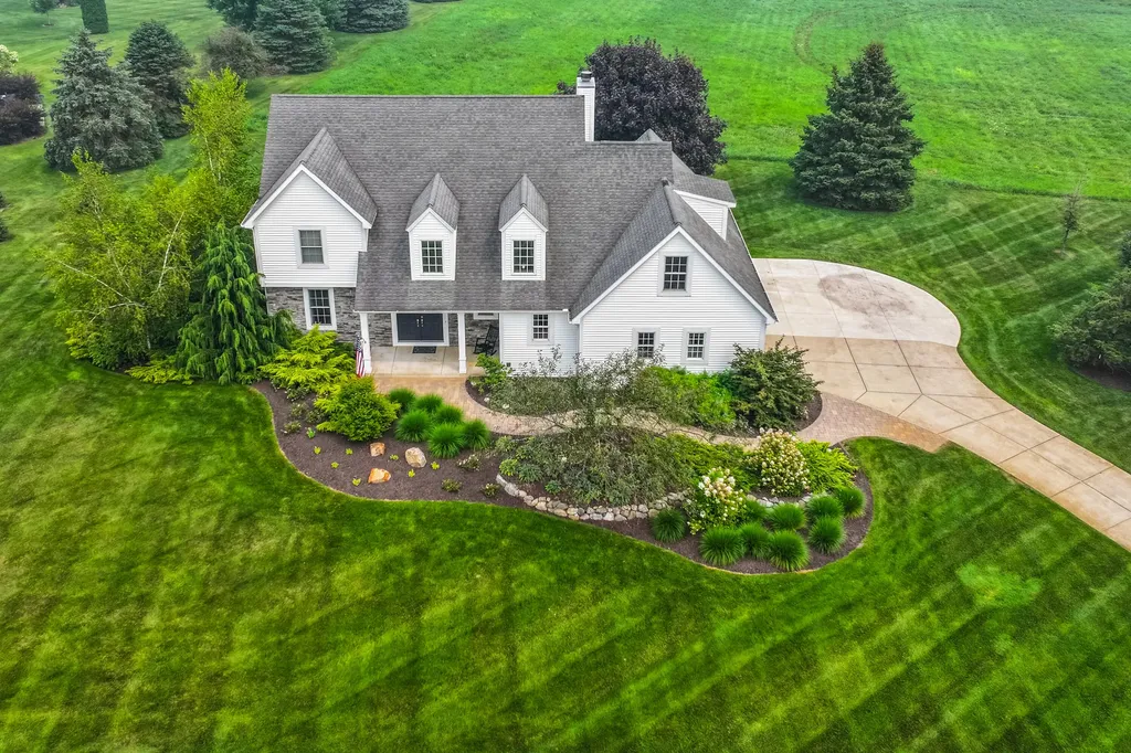 103 Bridle Path Lane Niles Township MI 49120