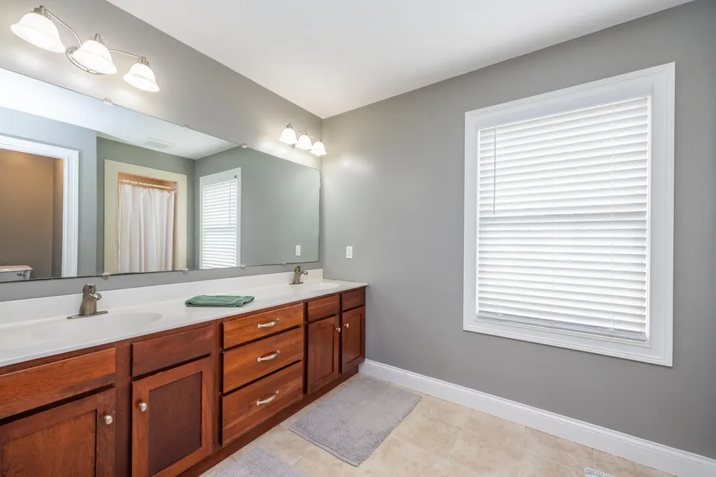 103 Bridle Path Lane Niles Township MI 49120