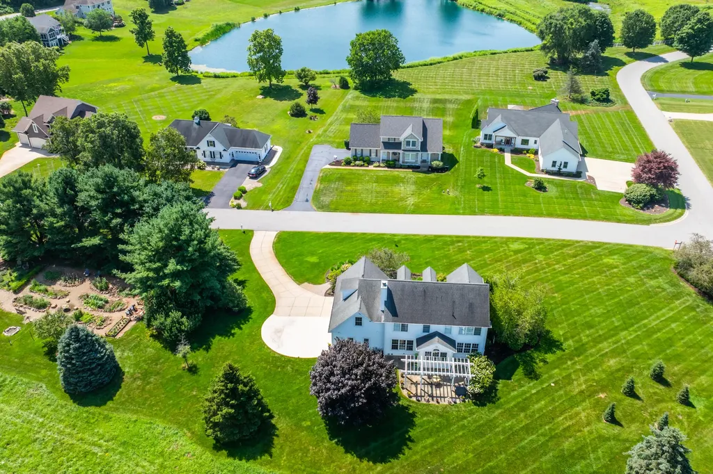 103 Bridle Path Lane Niles Township MI 49120