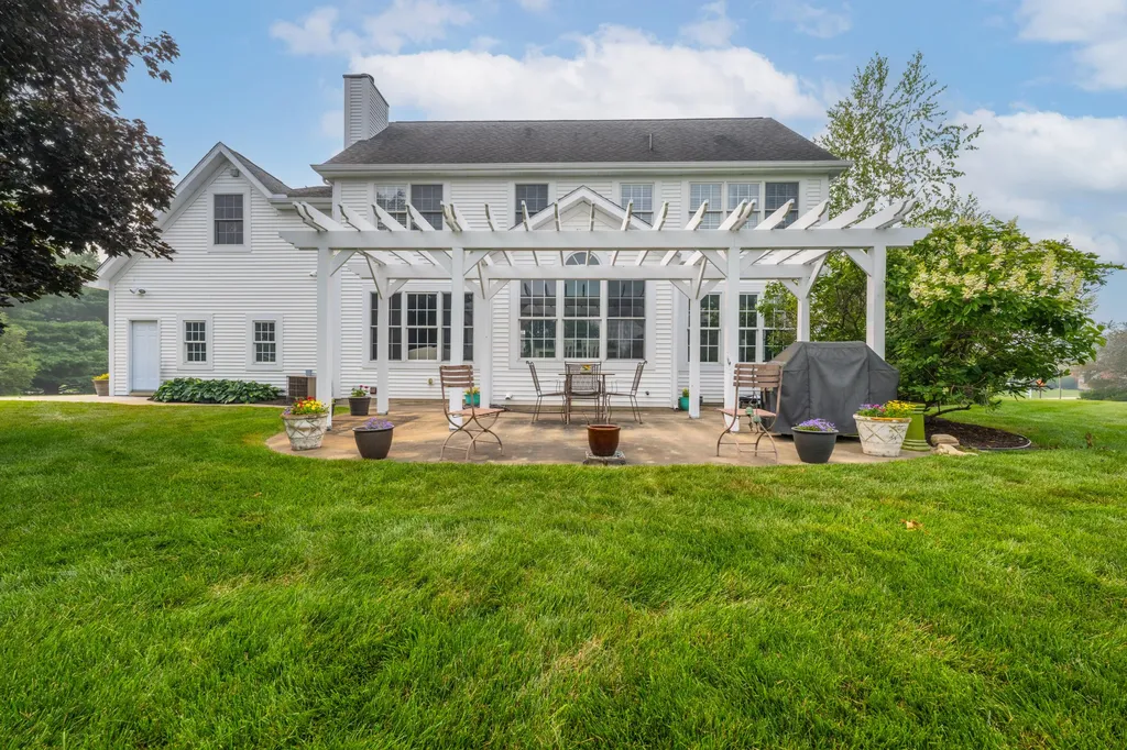 103 Bridle Path Lane Niles Township MI 49120