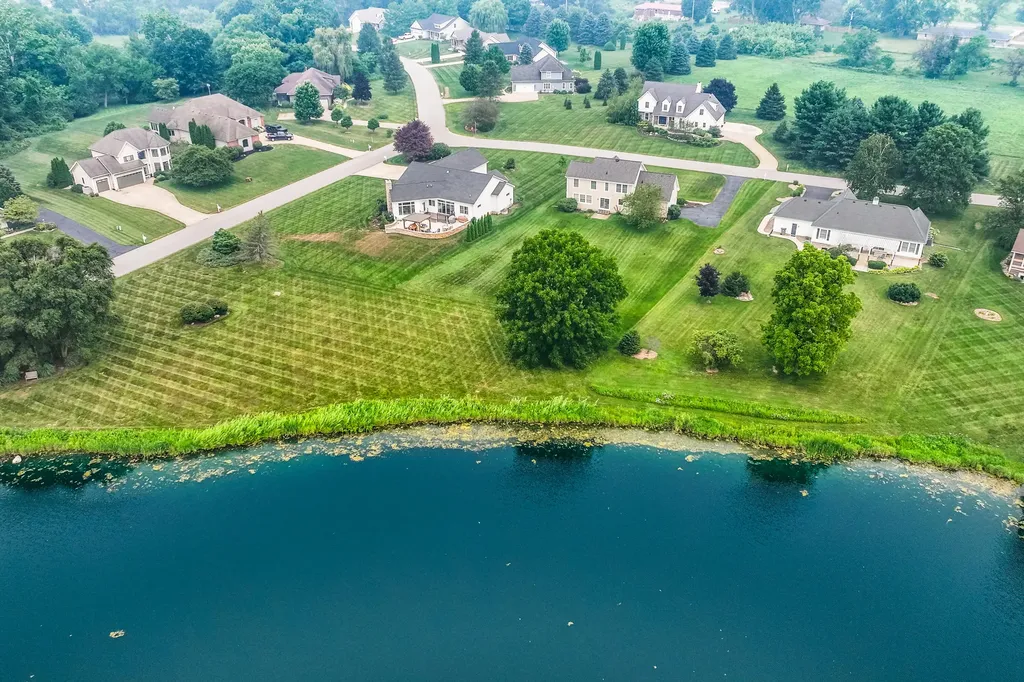 103 Bridle Path Lane Niles Township MI 49120