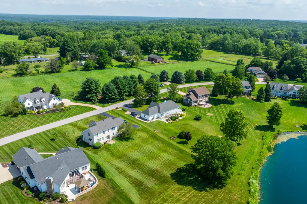 103 Bridle Path Lane Niles Township MI 49120