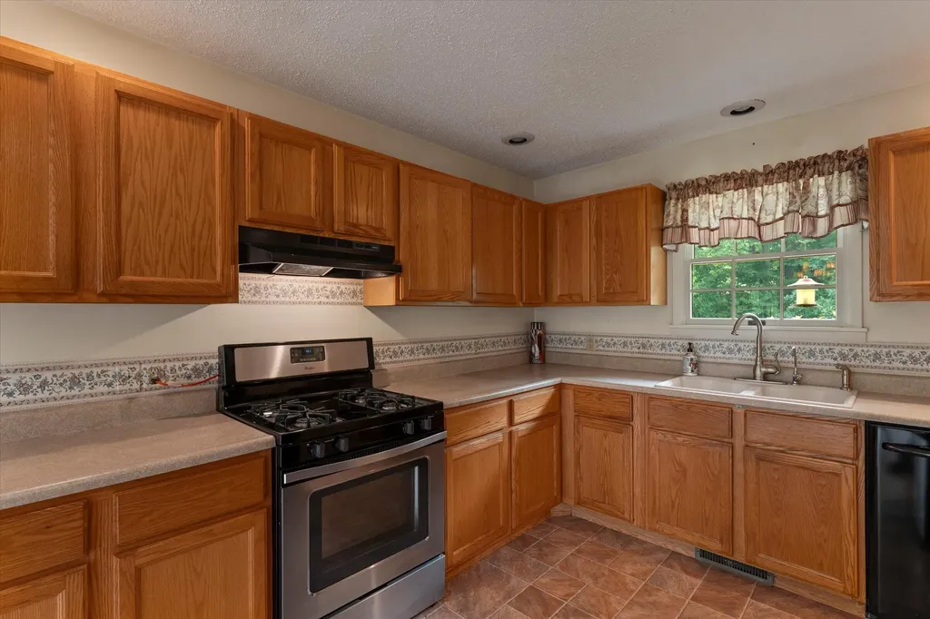 29184 Water Street Pokagon Township MI 49047