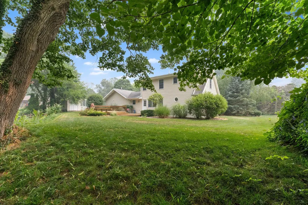 29184 Water Street Pokagon Township MI 49047