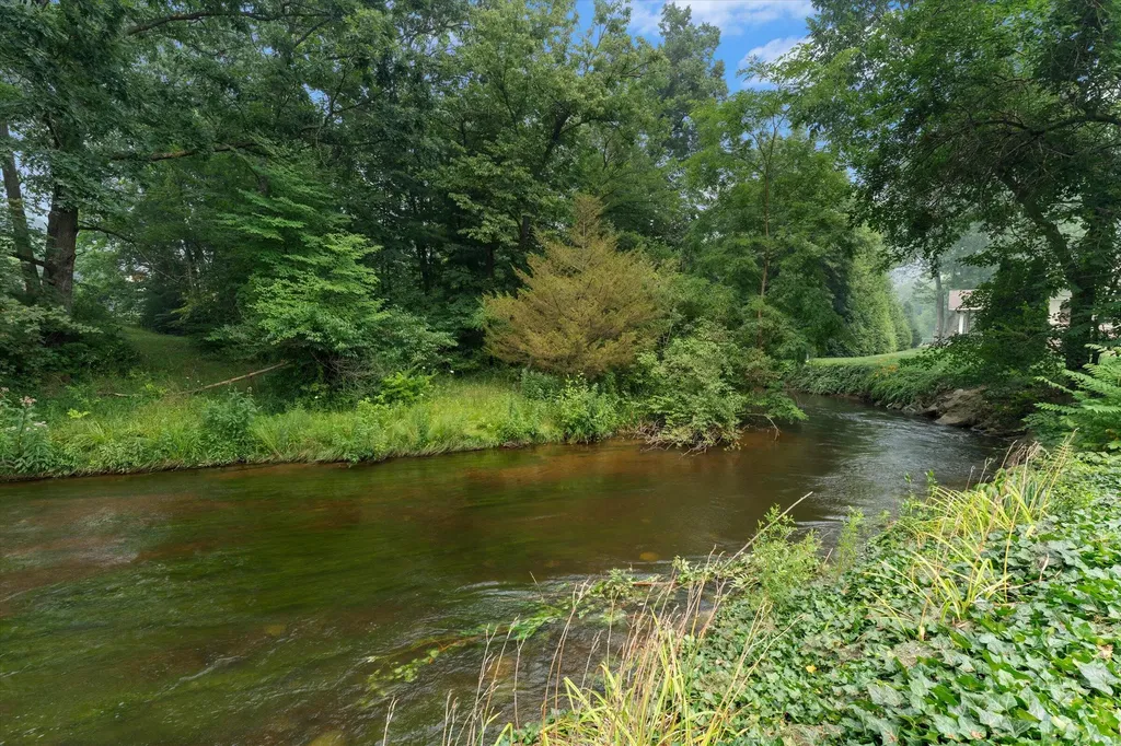 29184 Water Street Pokagon Township MI 49047