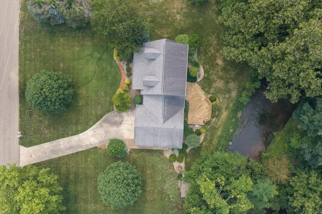 29184 Water Street Pokagon Township MI 49047