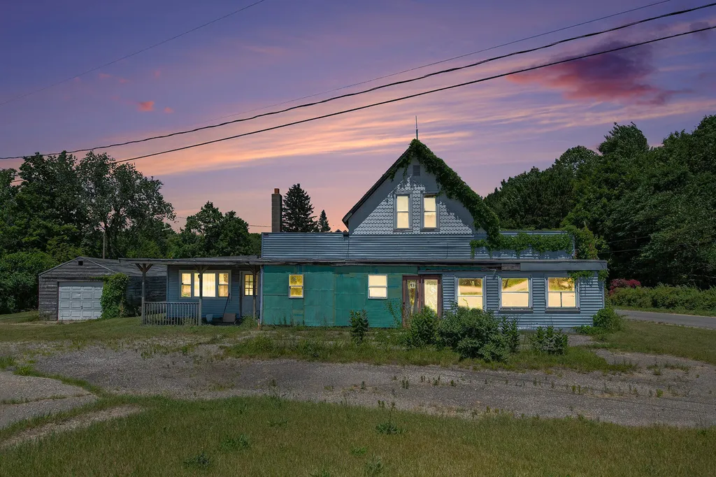 68022 Michigan 43 Geneva Township MI 49090