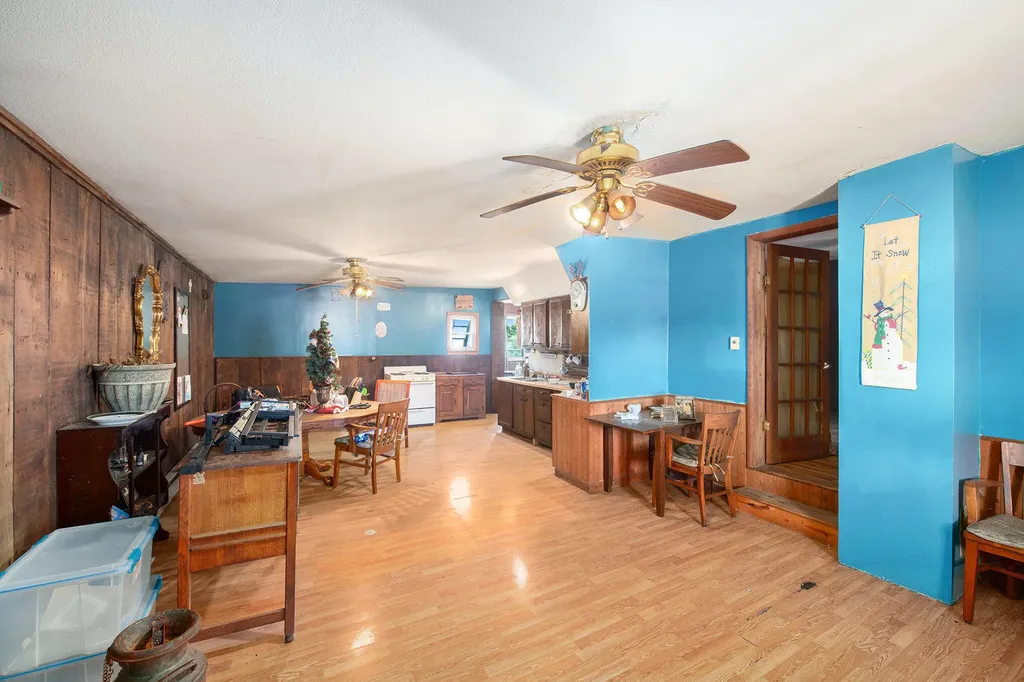 68022 Michigan 43 Geneva Township MI 49090