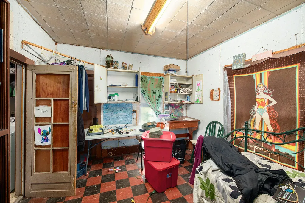 68022 Michigan 43 Geneva Township MI 49090