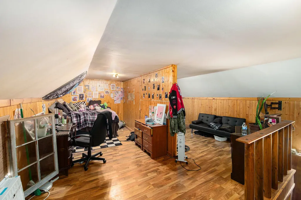 68022 Michigan 43 Geneva Township MI 49090