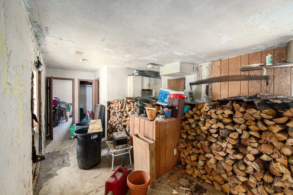 68022 Michigan 43 Geneva Township MI 49090