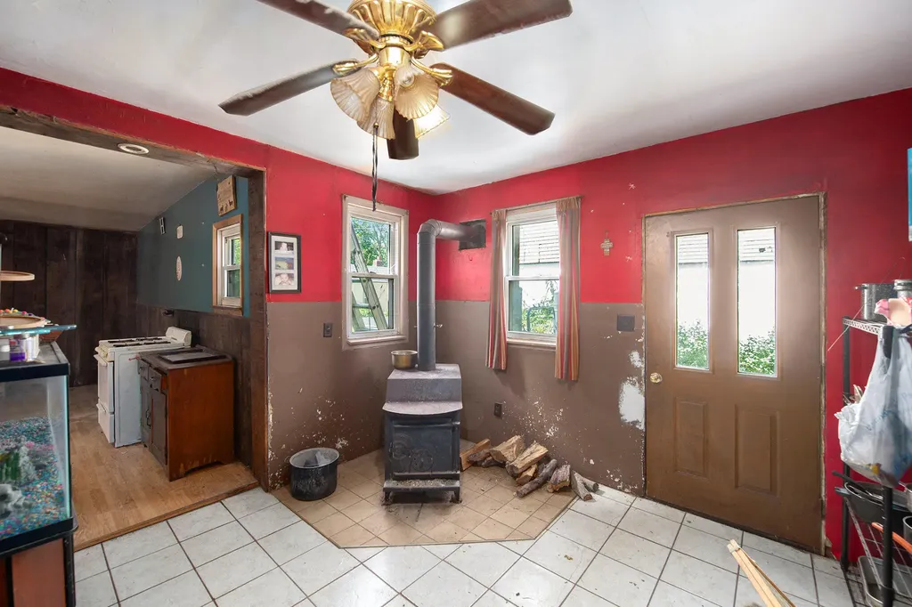 68022 Michigan 43 Geneva Township MI 49090