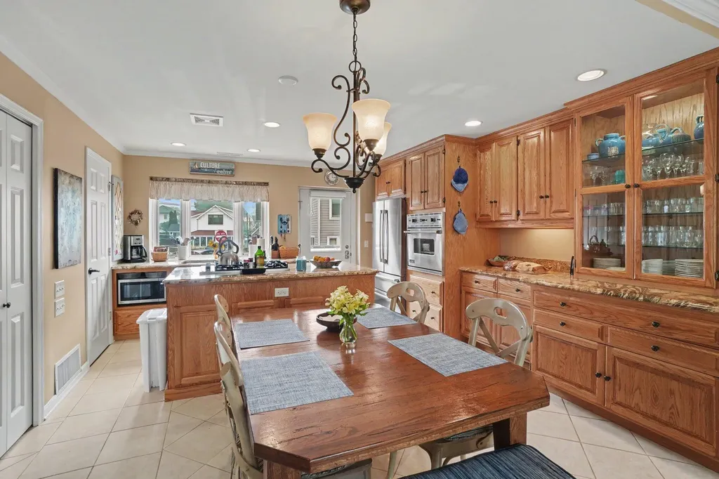 69 North Shore Drive South Haven City MI 49090