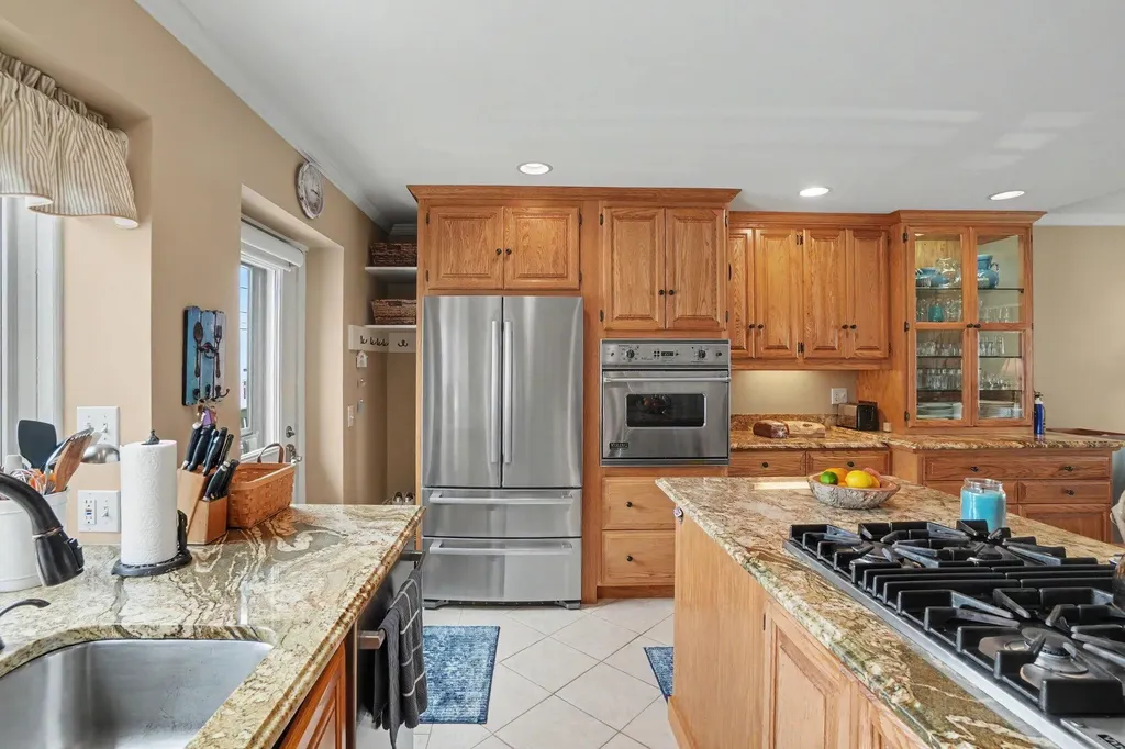 69 North Shore Drive South Haven City MI 49090