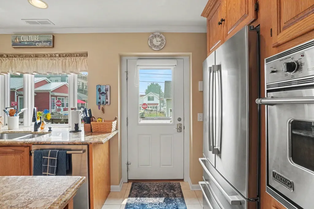69 North Shore Drive South Haven City MI 49090