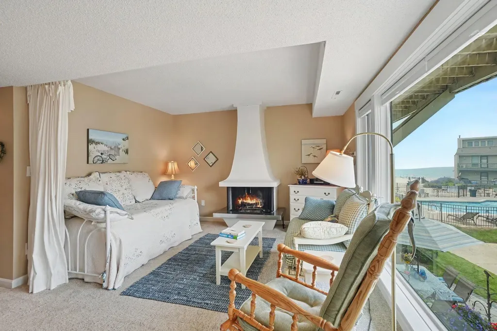 69 North Shore Drive South Haven City MI 49090