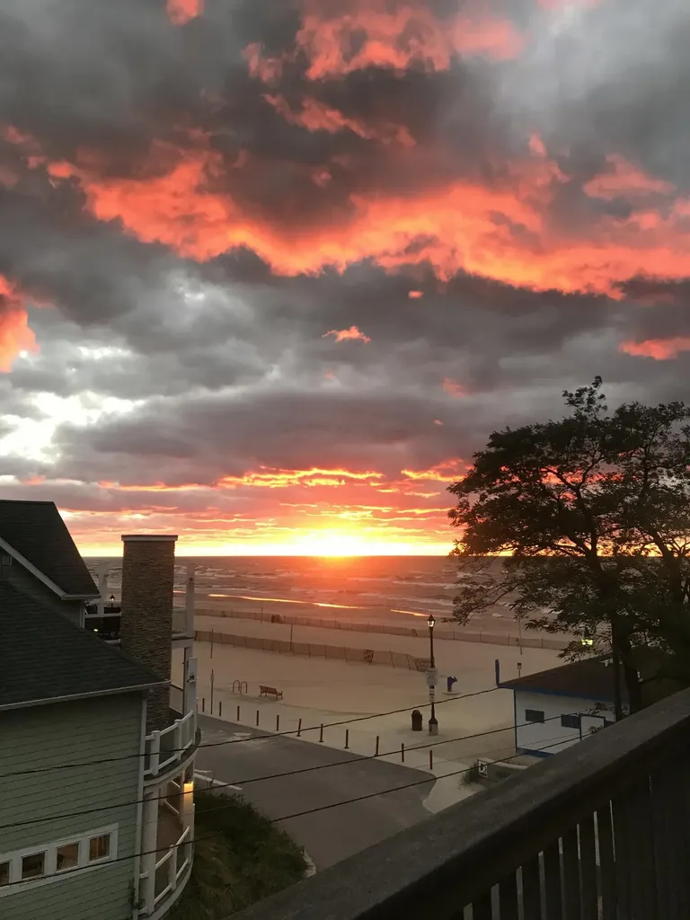 69 North Shore Drive South Haven City MI 49090