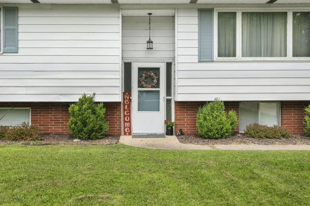 1619 E Bertrand Road Niles Township MI 49120