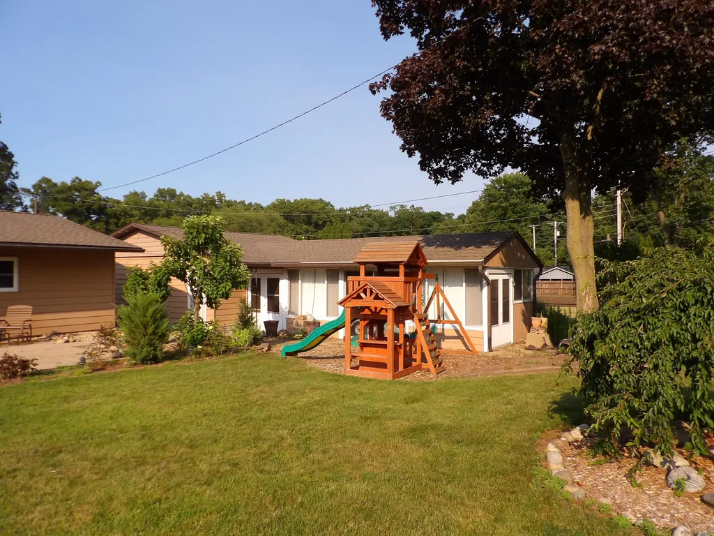 2432 Allerton Street Niles Township MI 49120