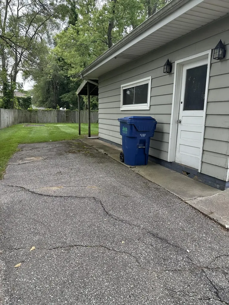 1060 Indiana Avenue Benton Charter Township MI 49022