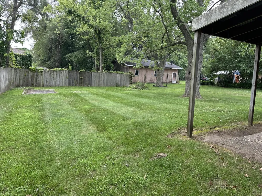1060 Indiana Avenue Benton Charter Township MI 49022