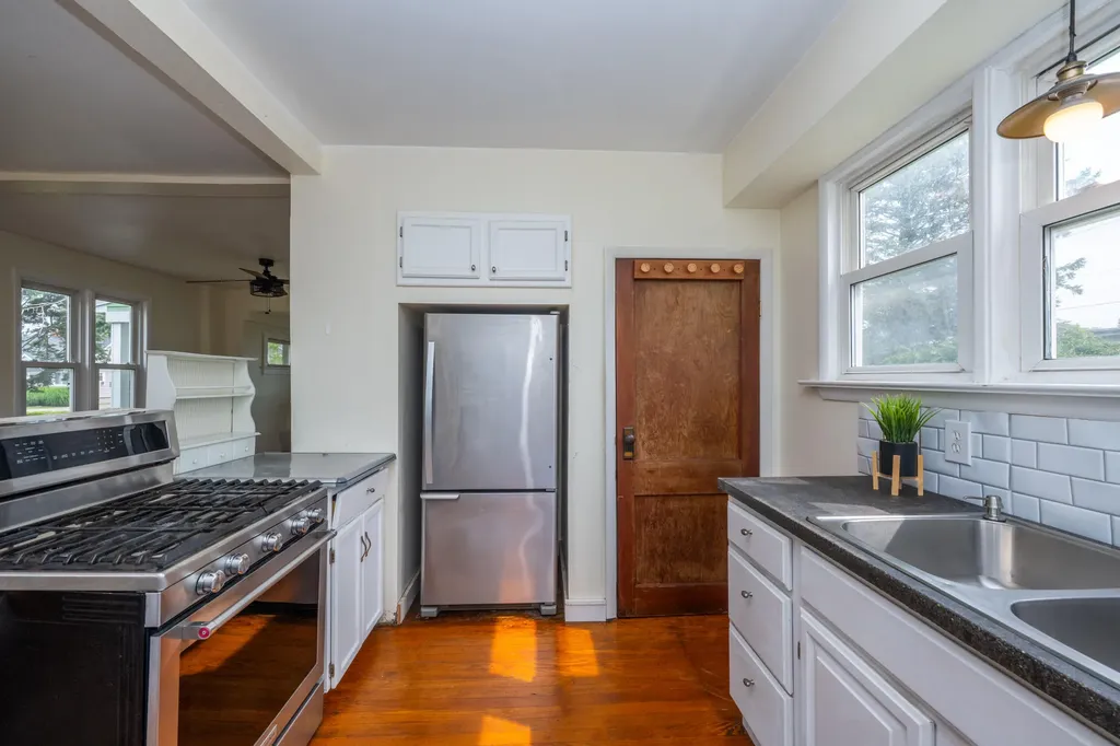 4212 Orchard Street Bridgman City MI 49106