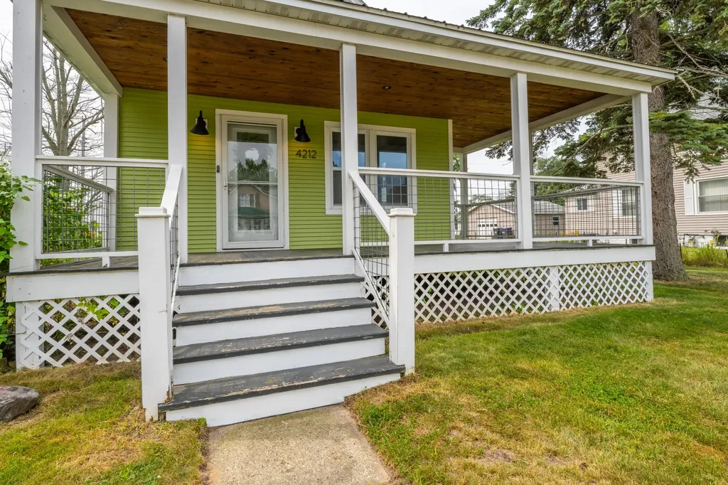 4212 Orchard Street Bridgman City MI 49106